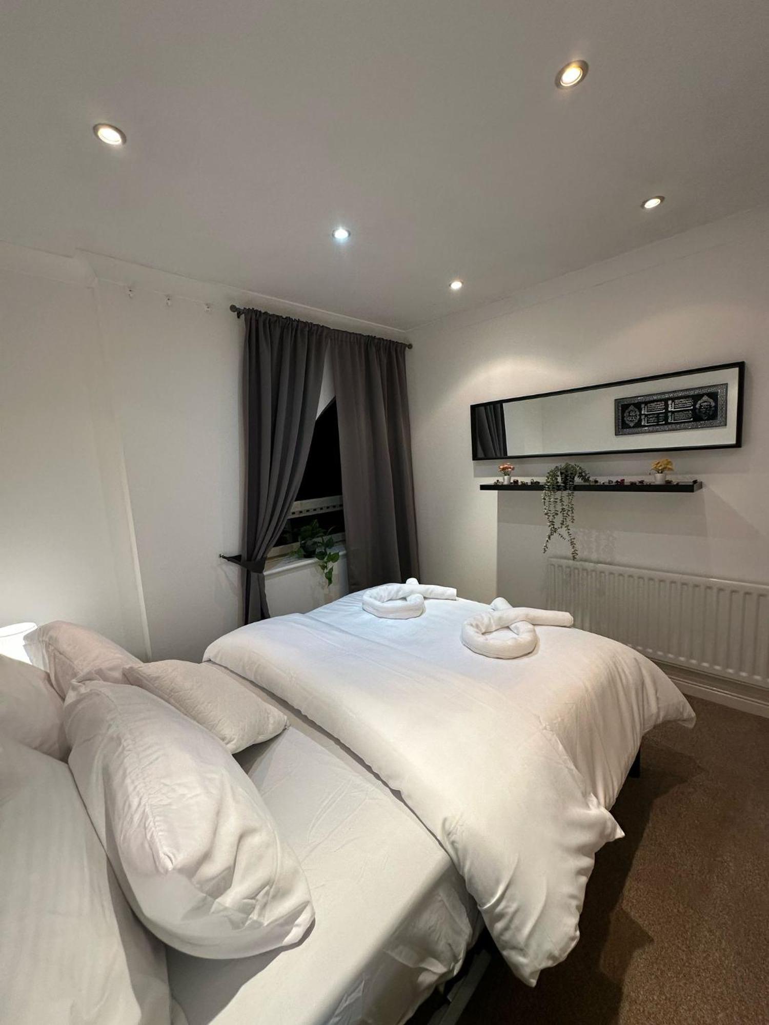 1 Bedroom With Security 24 Appartement *